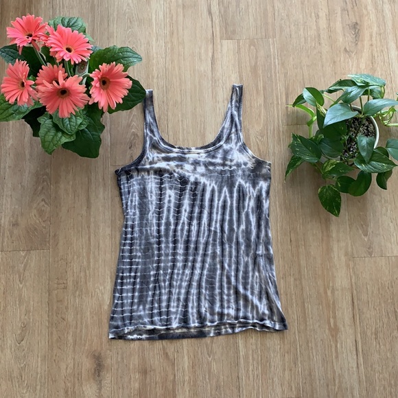 Stranded Tank - Picture 7 of 7